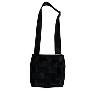 Harveys Seatbelt Bag Black Woven Crossbody Messenger Bag 10x9.5" Made in USA